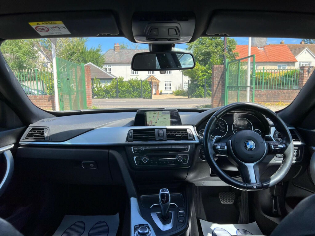 BMW 3 Series Gran Turismo 320D M Sport Gran Red #28