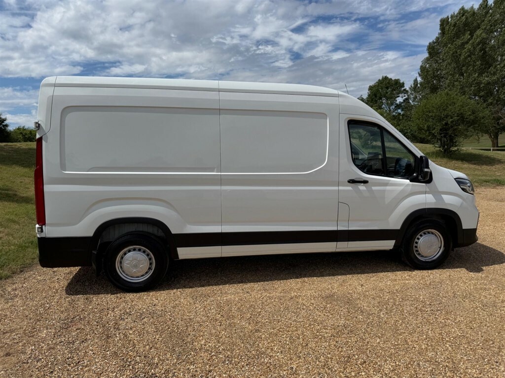 Maxus Deliver 9 2.0 D20 Lux Luton Van Rwd L4 Euro 6 White #7