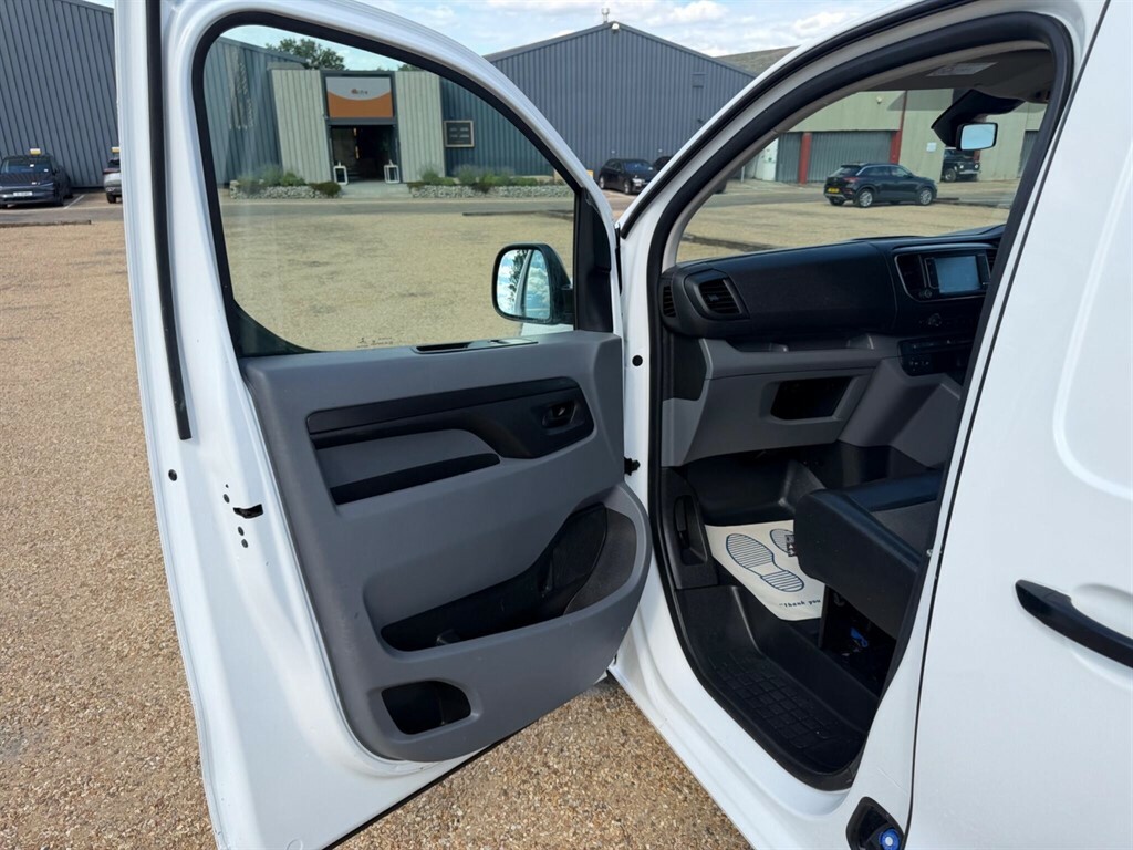 Peugeot Expert 2.0 Blue Hdi Professional White #15