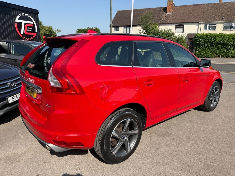 Volvo XC60 D4 R-design Nav-6 Speed Red #2