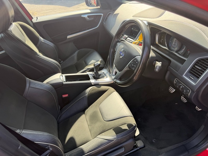Volvo XC60 D4 R-design Nav-6 Speed Red #5
