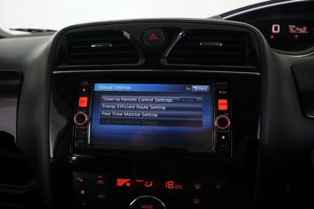 Nissan Serena 2.0 Saloon  #34