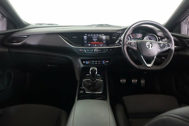 Vauxhall Insignia 1.6 Turbo D Ecotec 136 Tech Line Nav Hatchba  #16