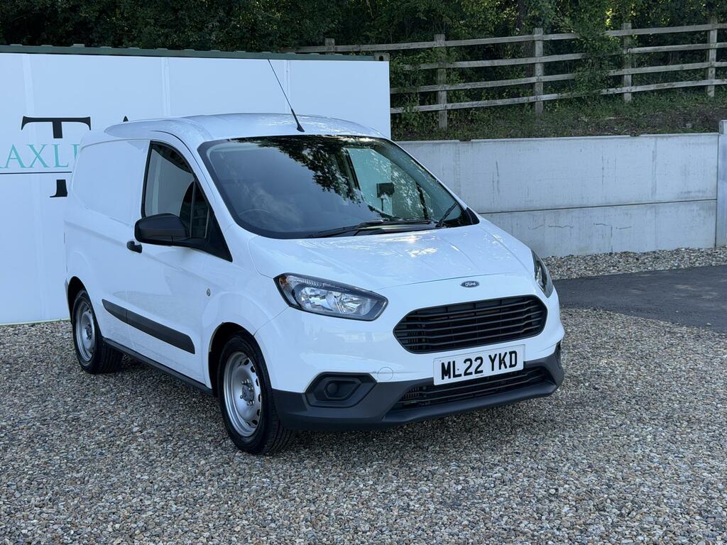 Ford Transit Courier Leader White #4