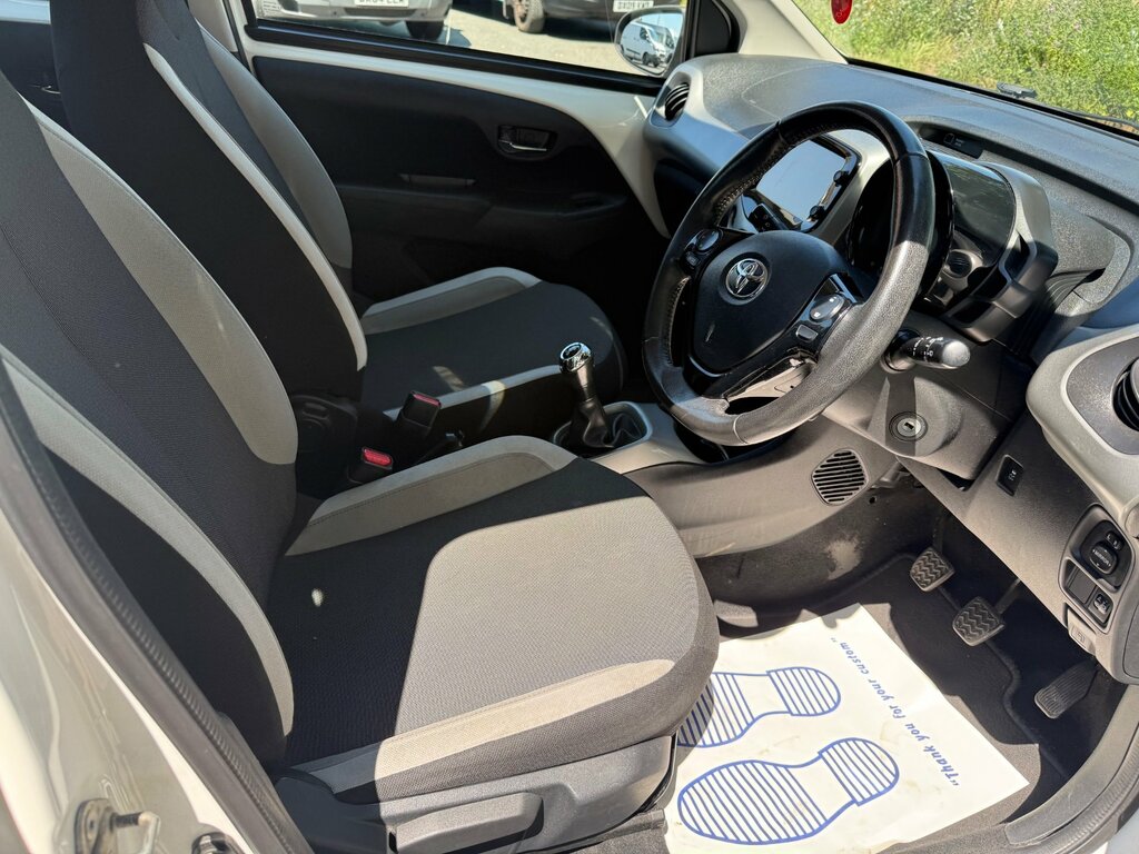 Toyota Aygo Vvt-i X-cite Blue #33