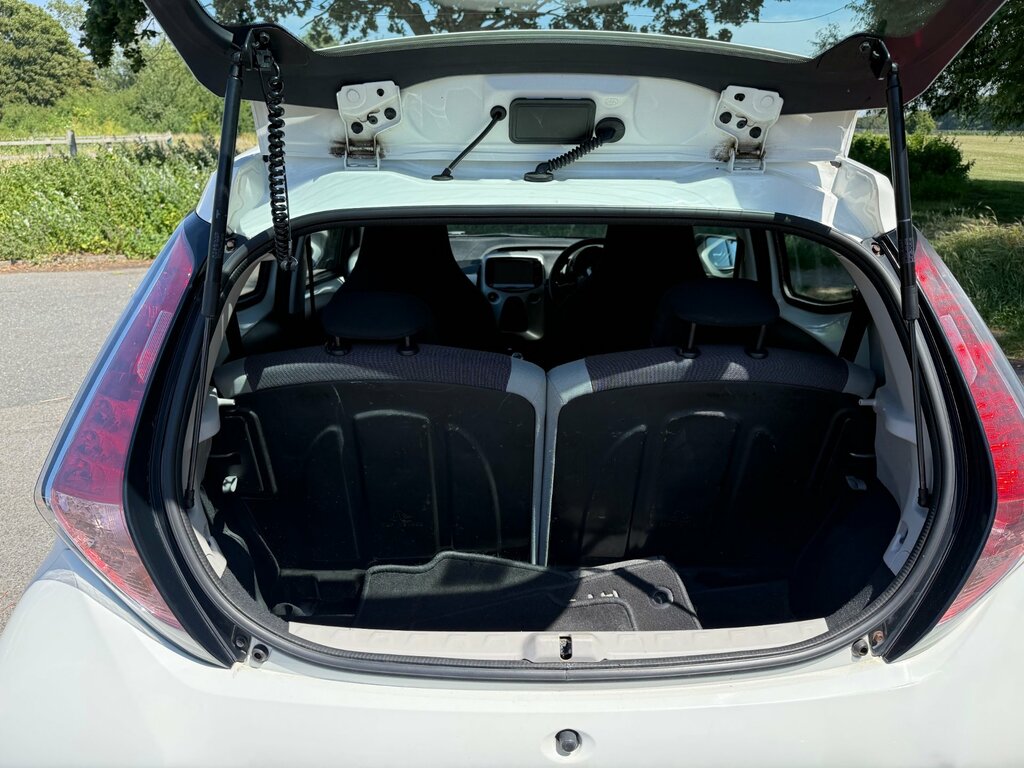Toyota Aygo Vvt-i X-cite Blue #26