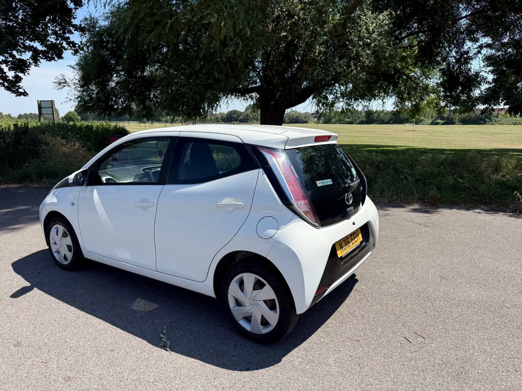 Toyota Aygo Vvt-i X-cite Blue #9
