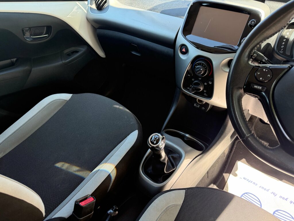 Toyota Aygo Vvt-i X-cite Blue #35