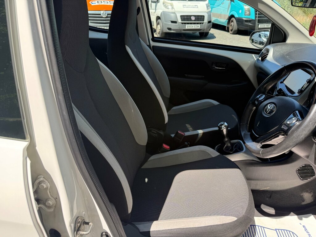 Toyota Aygo Vvt-i X-cite Blue #34