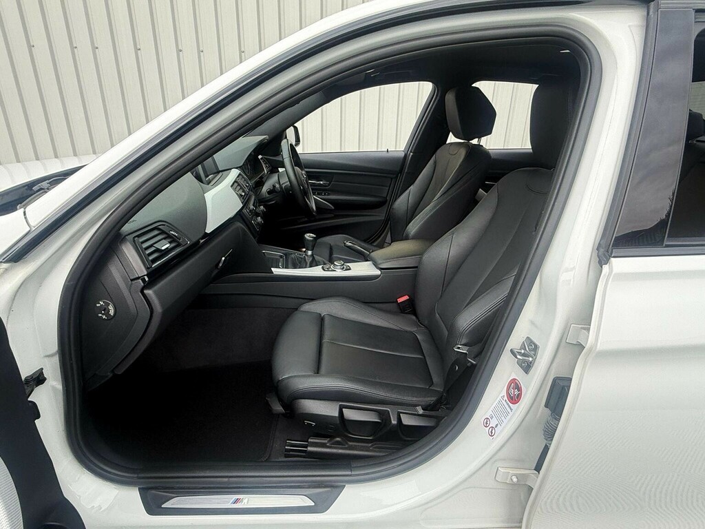 BMW 3 Series 2.0 320D M Sport Euro 5 Ss Silver #24