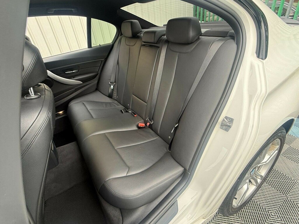 BMW 3 Series 2.0 320D M Sport Euro 5 Ss Silver #27