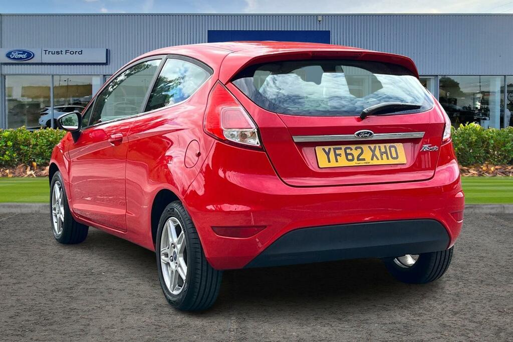 Ford Fiesta 1.25 82 Zetec Red #2