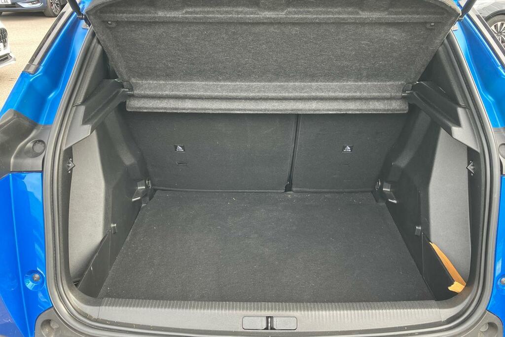 Peugeot 2008 1.2 Puretech 155 Gt Premium Eat8 Black #21