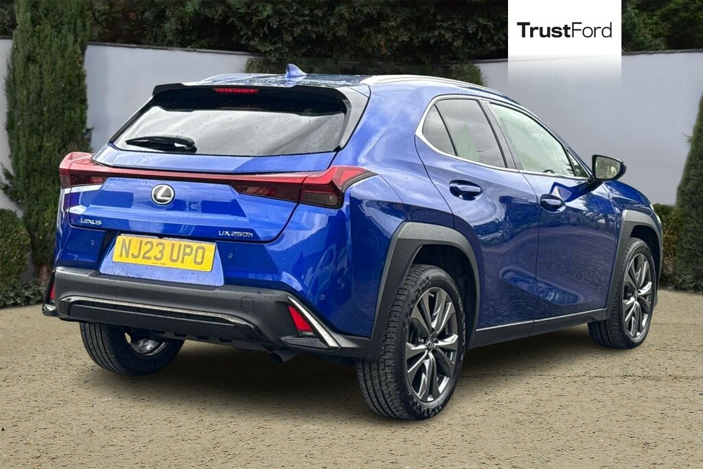 Lexus UX 2.0 F-sport Design Cvt Blue #4