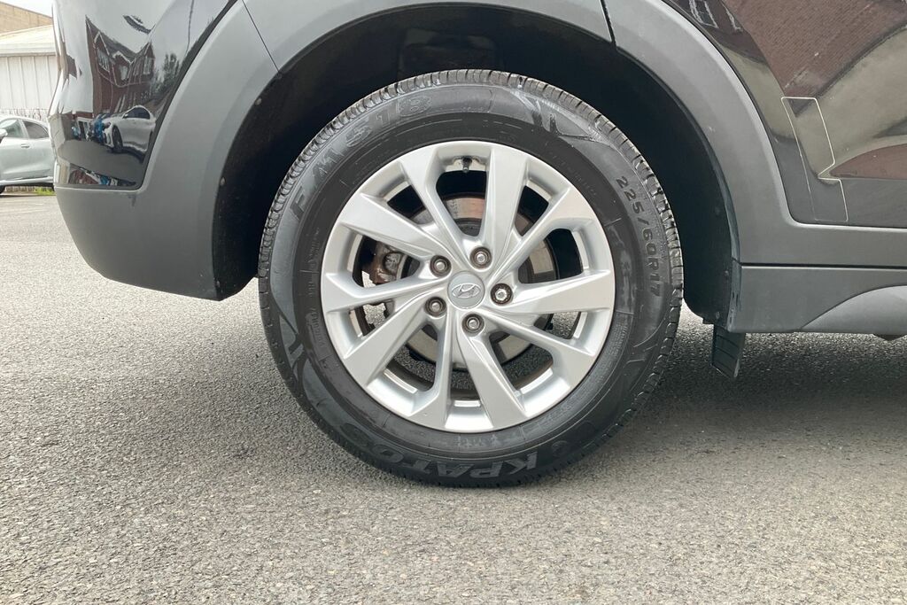 Hyundai Tucson T-gdi N Line Red #8