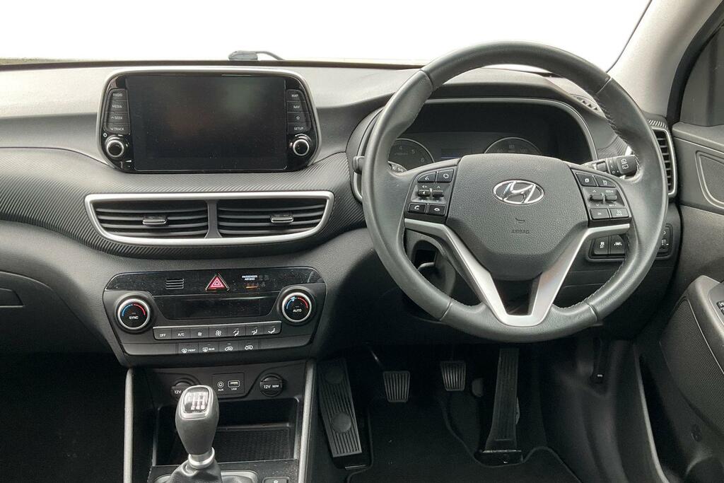 Hyundai Tucson T-gdi N Line Red #11