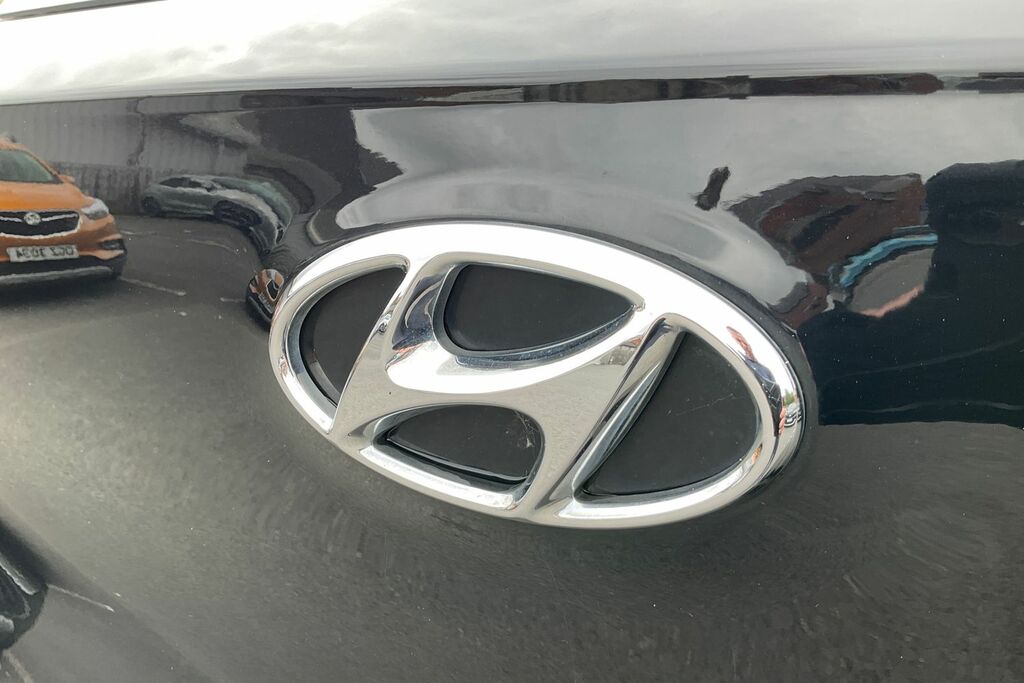 Hyundai Tucson T-gdi N Line Red #38