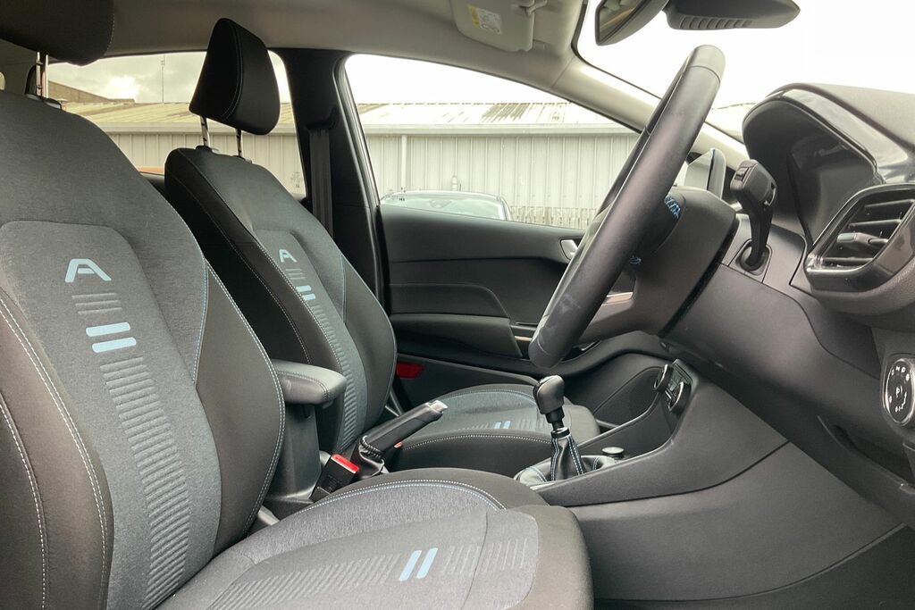 Ford Fiesta 1.0T Ecoboost Titanium X Hatchback Manu White #17