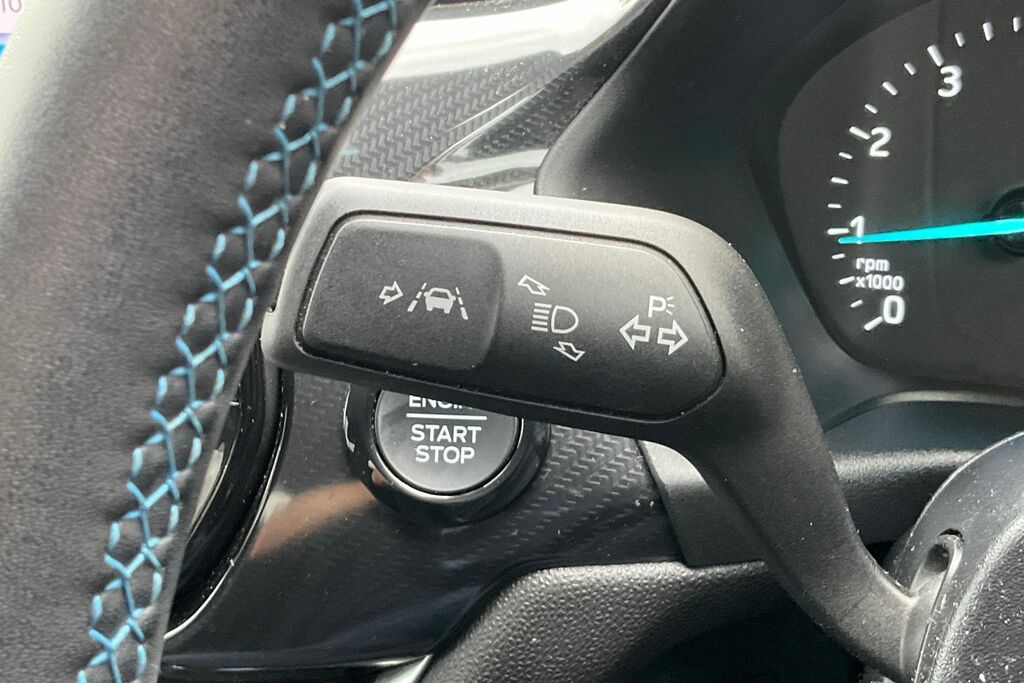 Ford Fiesta 1.0T Ecoboost Titanium X Hatchback Manu White #14