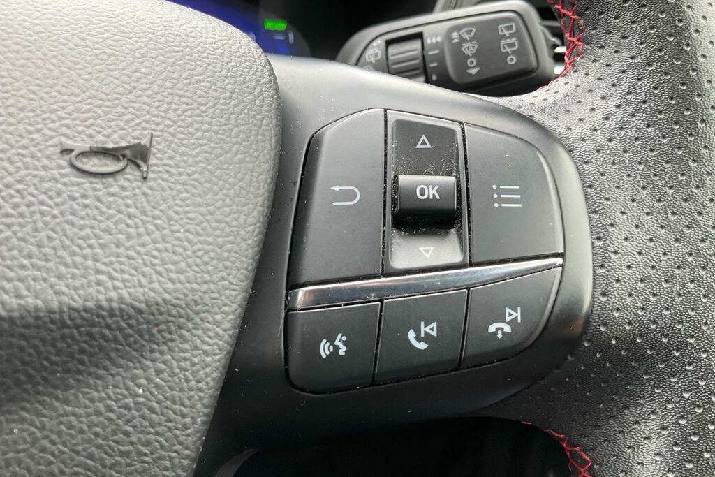 Ford Kuga 2.5 Fhev St-line X Edition Cvt White #31