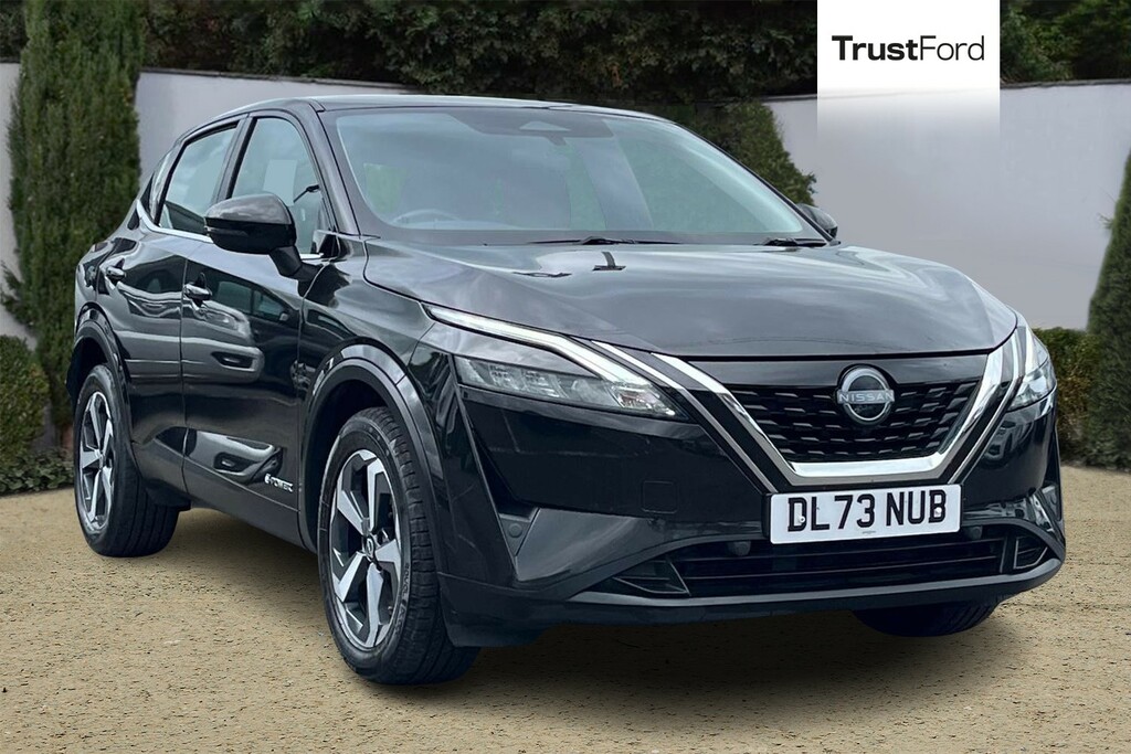 Nissan Qashqai 1.5 E-power Acenta Premium - Blind Spot M Black