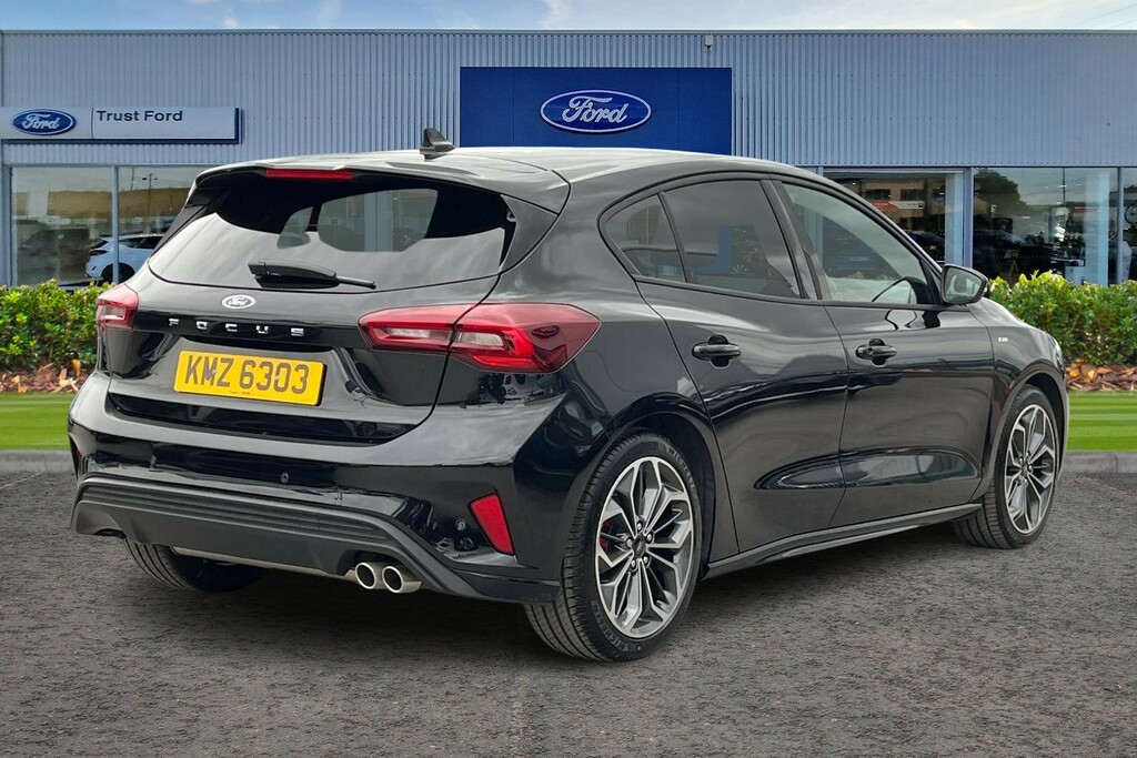 Ford Focus 1.0 Ecoboost Hybrid Mhev 155 St-line X Ed Black #4