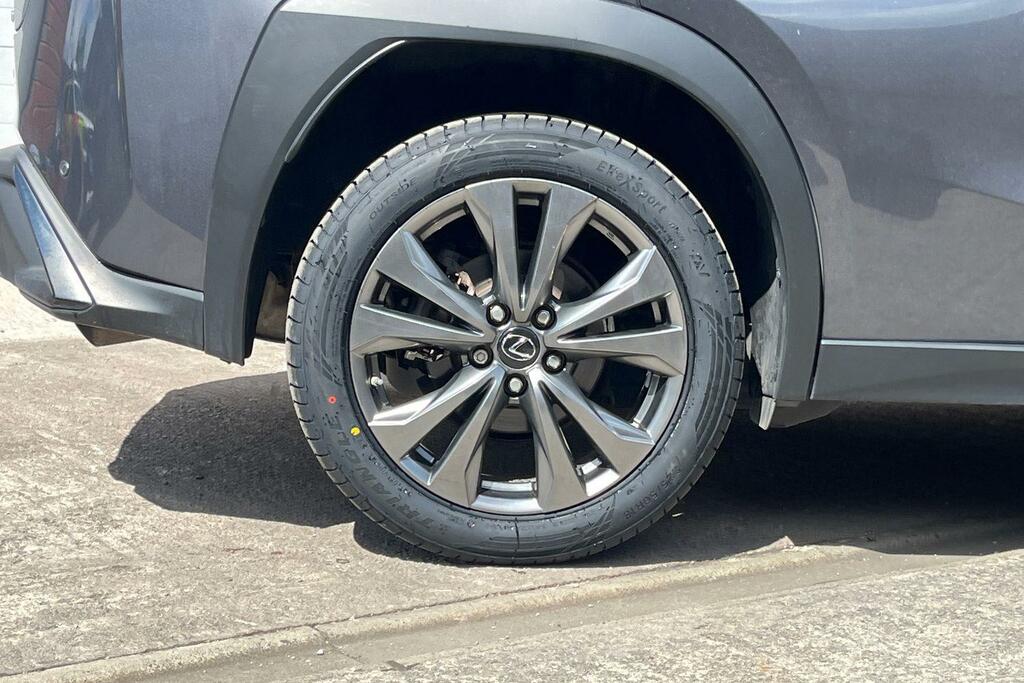 Lexus UX 250H 2.0 F-sport Design Cvt Black #8