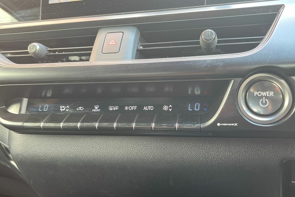 Lexus UX 250H 2.0 F-sport Design Cvt Black #22