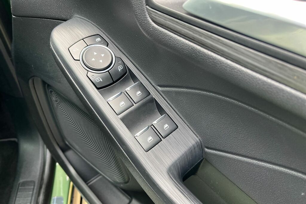 Ford Kuga 2.5 Fhev St-line X 4Wd Cvt Black #16
