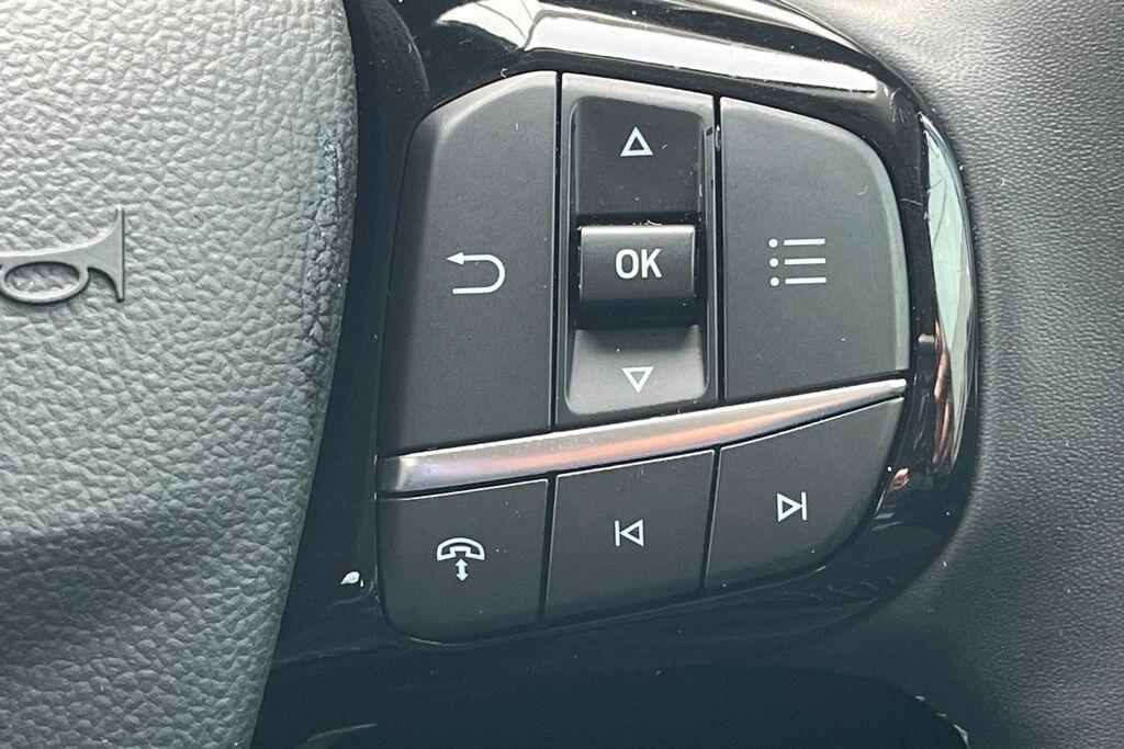 Ford Kuga 2.5 Fhev St-line X 4Wd Cvt Black #27