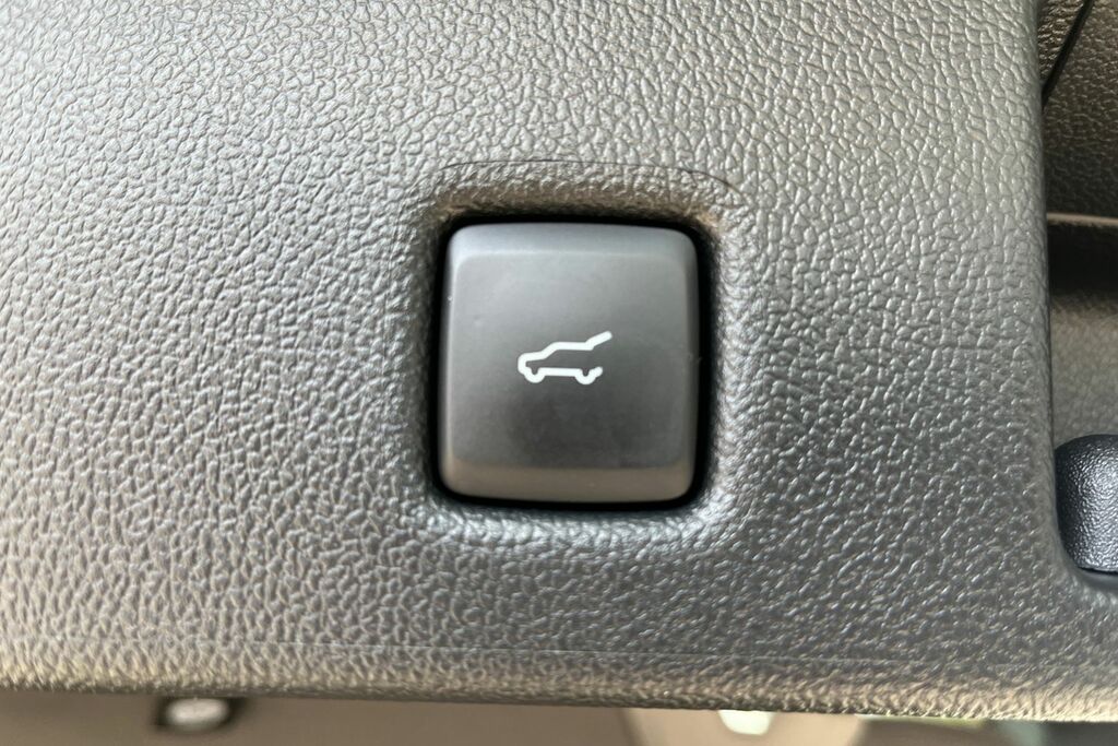 Ford Kuga 2.5 Fhev St-line X 4Wd Cvt Black #37