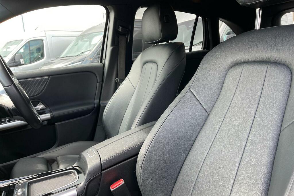 Mercedes-Benz EQA Eqa 350 4M 215Kw Amg Line Premium 66.5Kwh Black #19