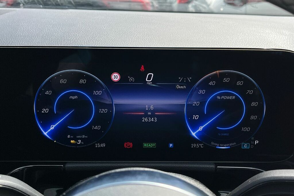 Mercedes-Benz EQA Eqa 350 4M 215Kw Amg Line Premium 66.5Kwh Black #13