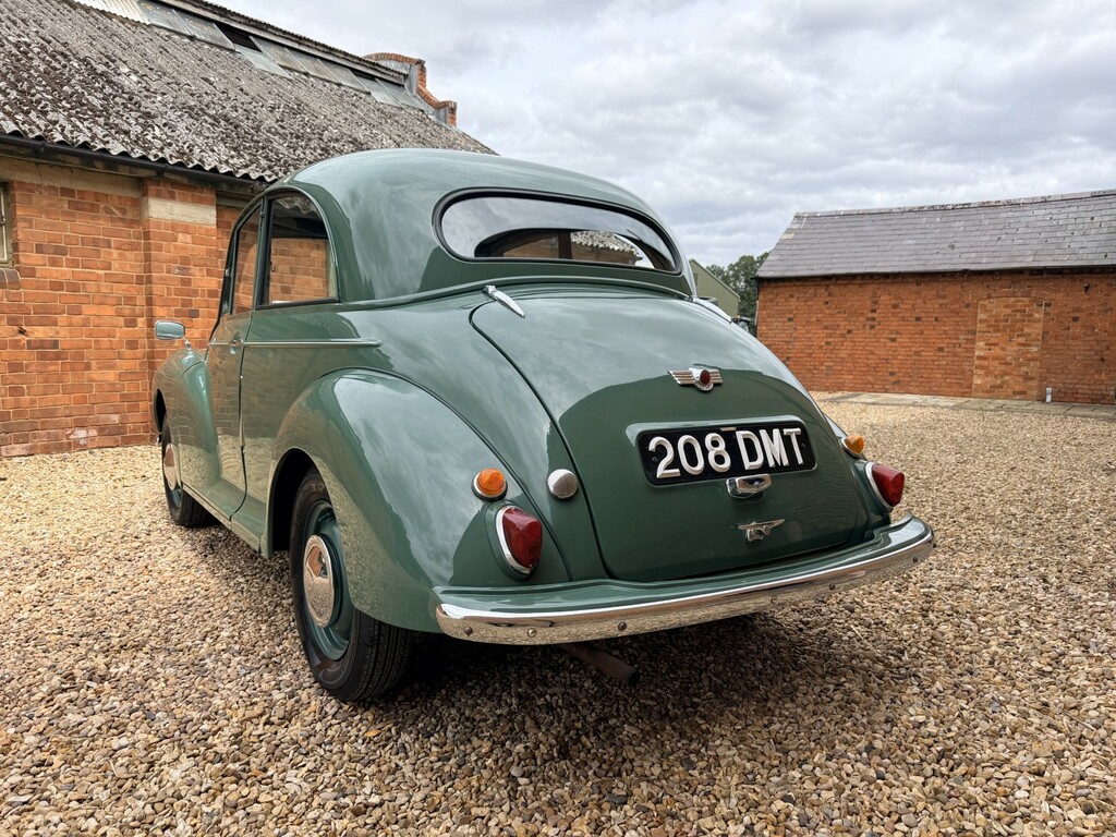 Morris Minor Saloon  Green #5