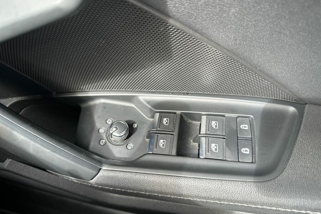 Audi A3 1.5 Tfsi 35 S Line Sportback S Tronic Euro 6 Ss  #27