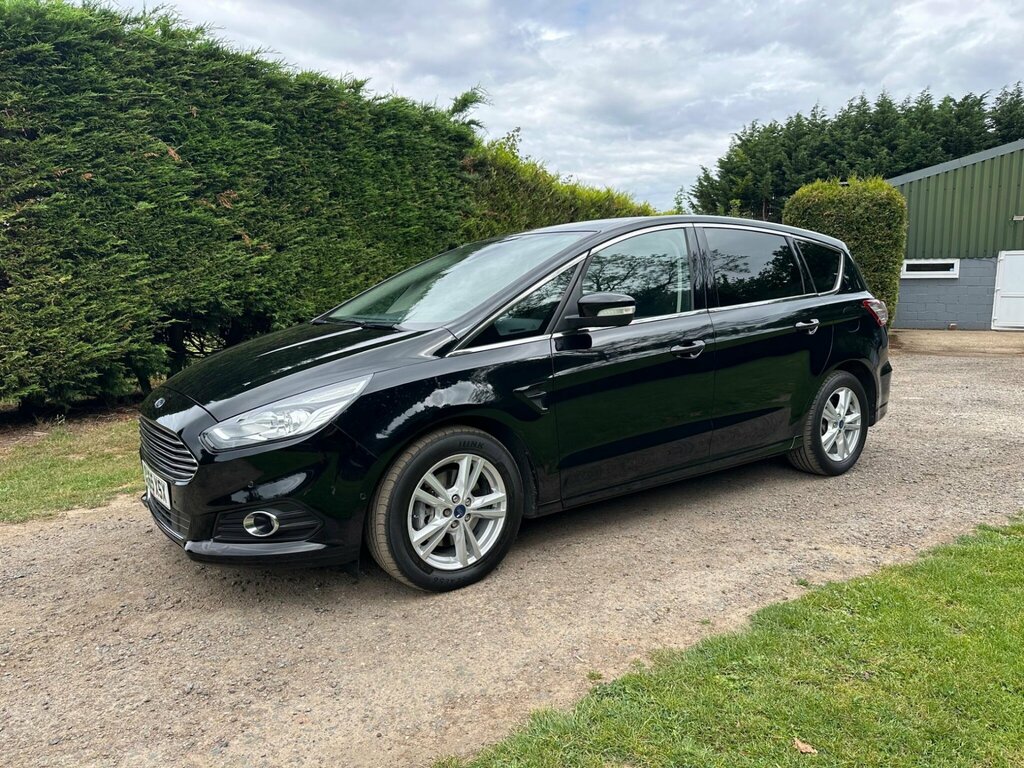 Ford S-Max 2.0 Tdci Titanium Euro 6 Ss Black