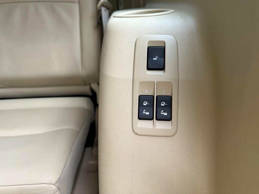 Toyota Land Cruiser D-4d Icon White #49
