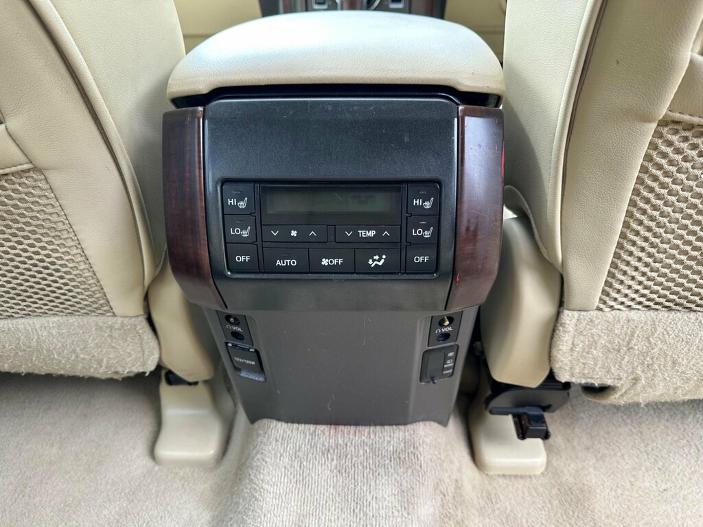 Toyota Land Cruiser D-4d Icon White #41