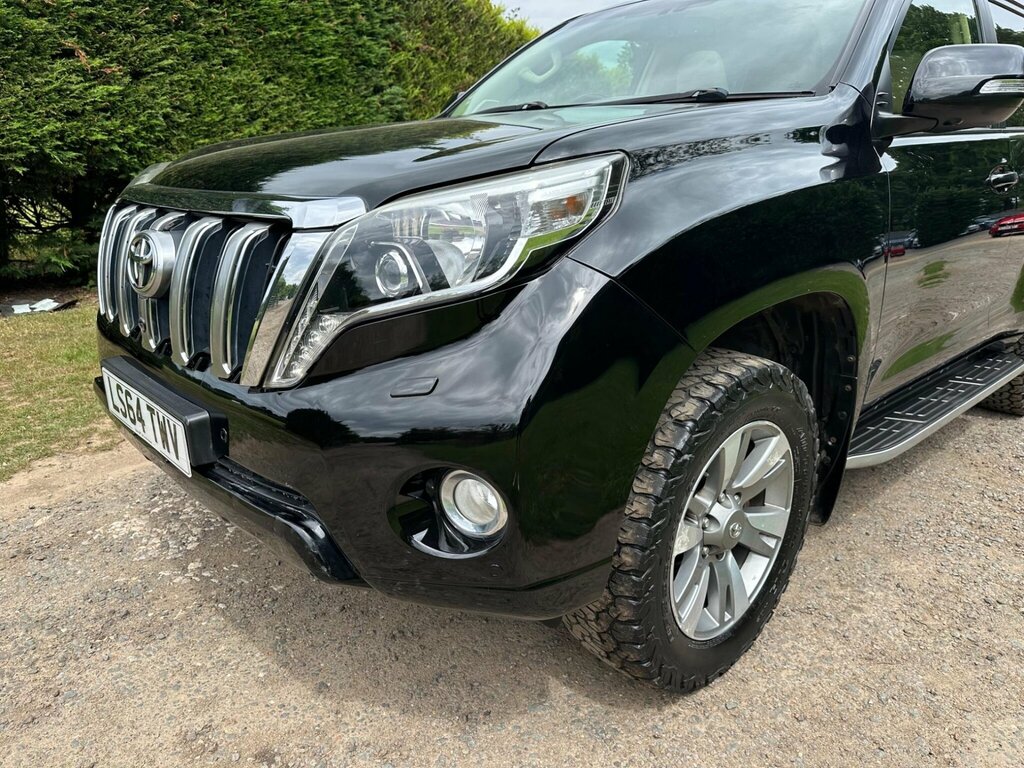 Toyota Land Cruiser D-4d Icon White #17