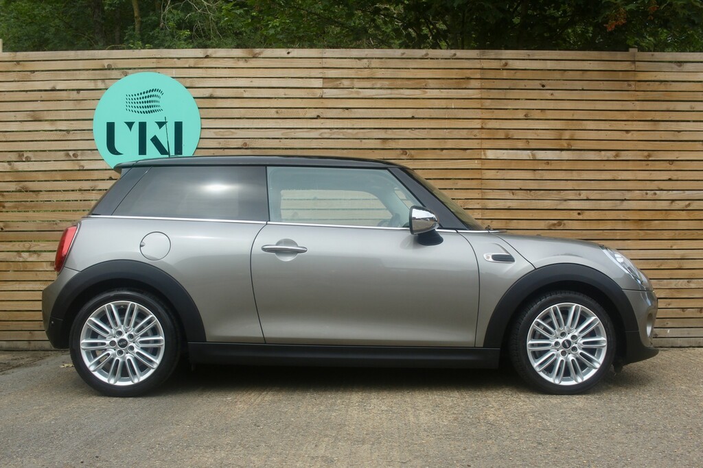 Mini Hatch 1.5 3-Door Hatch Cooper Exclusive HL19VGC Silver #5
