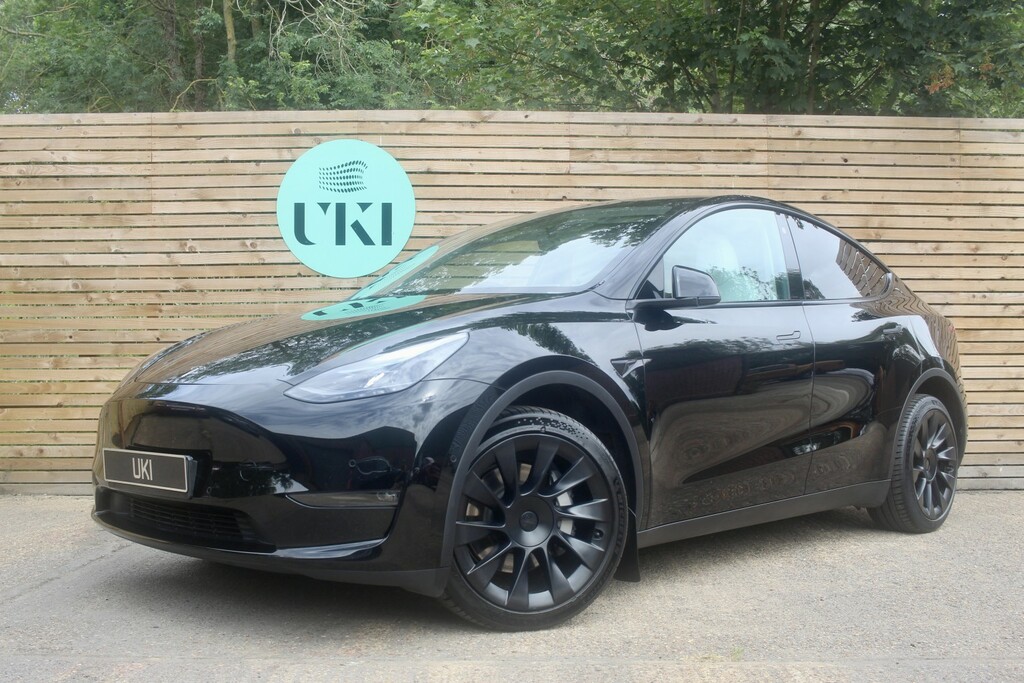 Tesla Model Y Suv Black