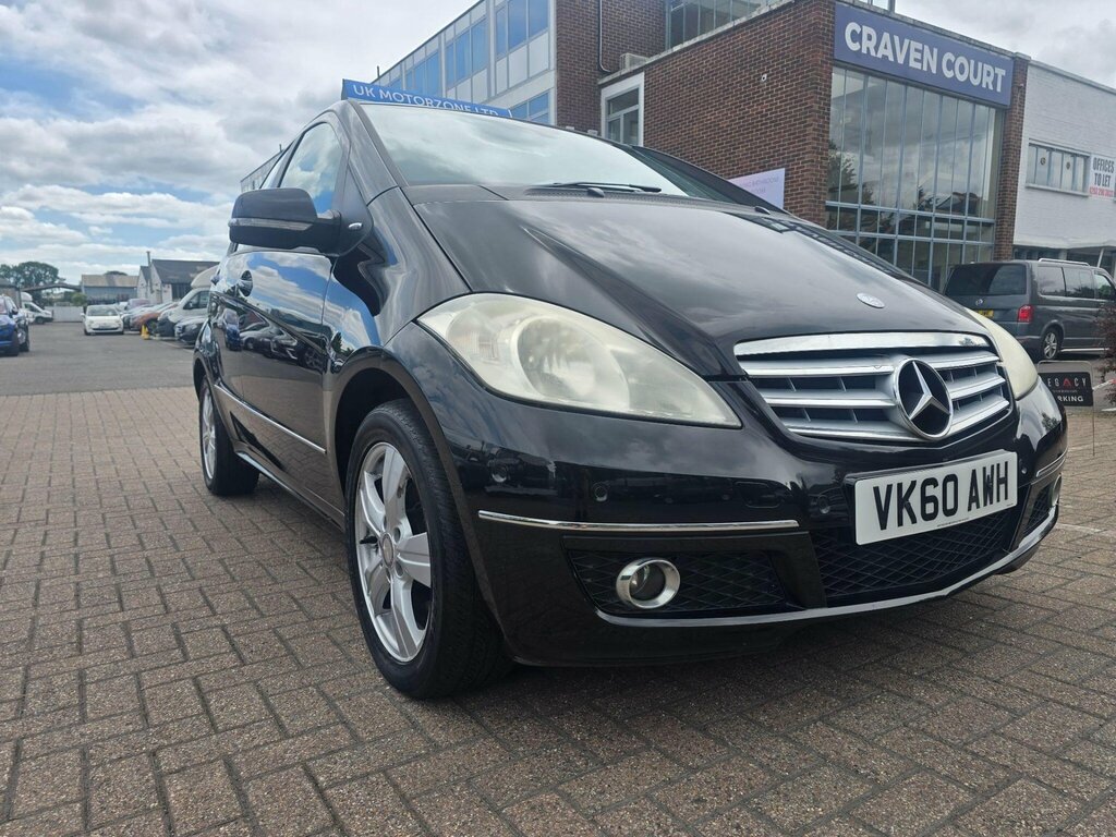 Mercedes-Benz A Class 1.5 A160 Avantgarde Se Cvt Black