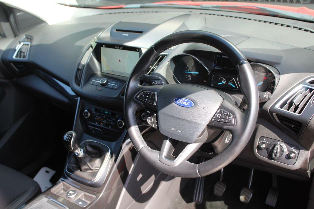 Ford Kuga Suv VO67LWV Red #2