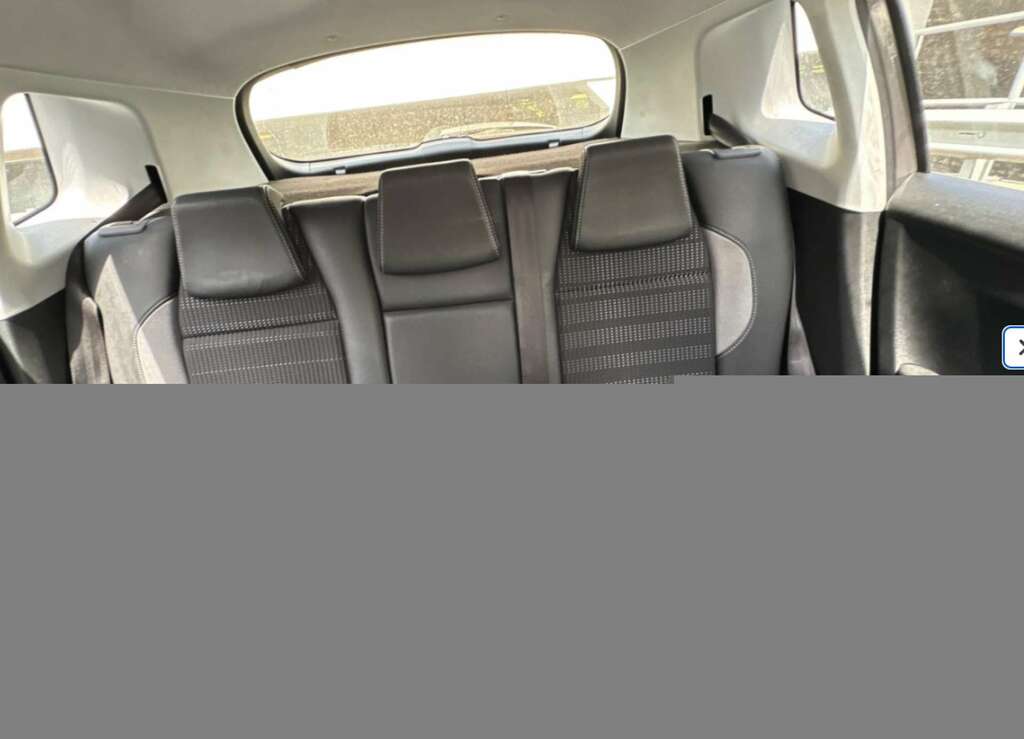 Peugeot 2008 1.2 2008 Allure Grey #4