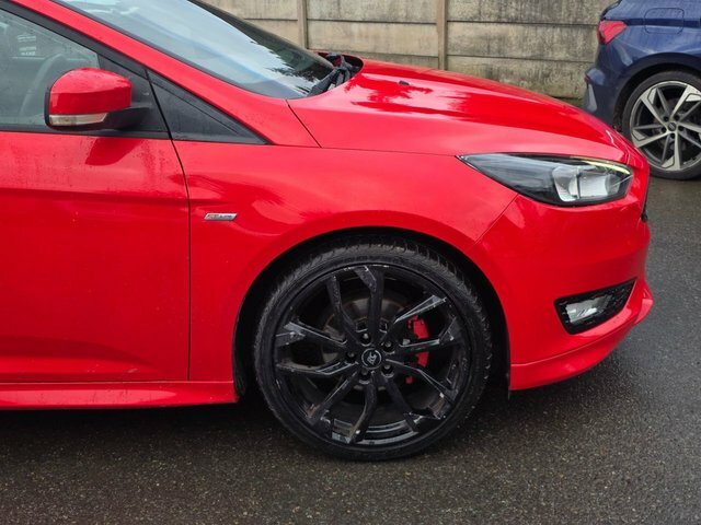 Ford Focus 1.0 Ecoboost Hybrid Mhev 155 St-line X Edition Blue #4