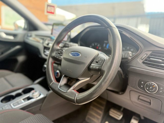 Ford Focus 1.0T Ecoboost St-line Hatchback Eu SC19ZWS White #2