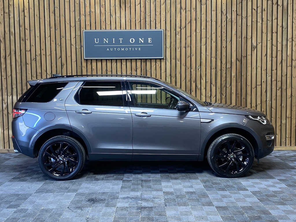 Land Rover Discovery Sport Td4 Hse Luxury AO68ZHD Grey #2