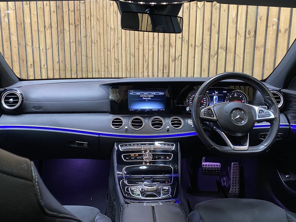 Mercedes-Benz E Class E220d Amg Line SP67JFG Blue #3