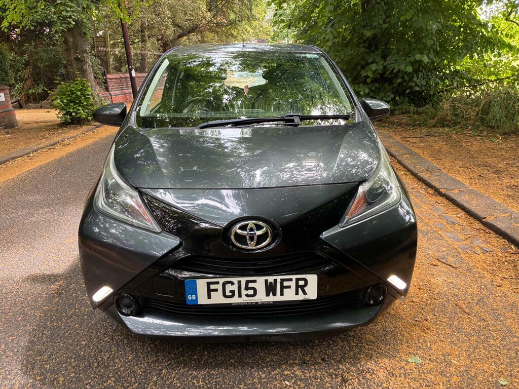 Toyota Aygo 1.0 Vvt-i X-play Euro 5 Grey #4