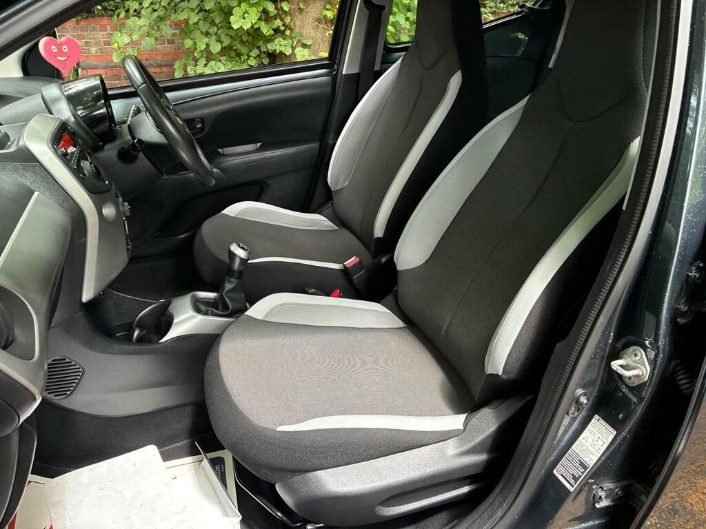 Toyota Aygo Vvt-i X-cite 2 #15